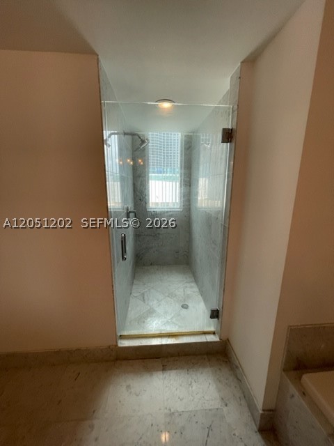 253 NE 2nd St #1202, Miami FL 33132