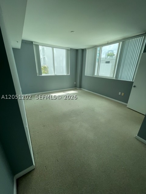 253 NE 2nd St #1202, Miami FL 33132