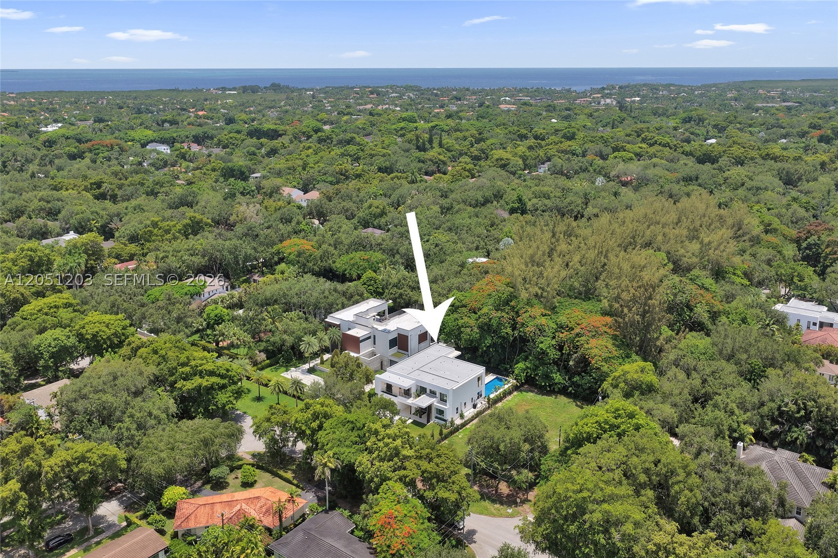 4640 Sunset Dr, Miami FL 33143