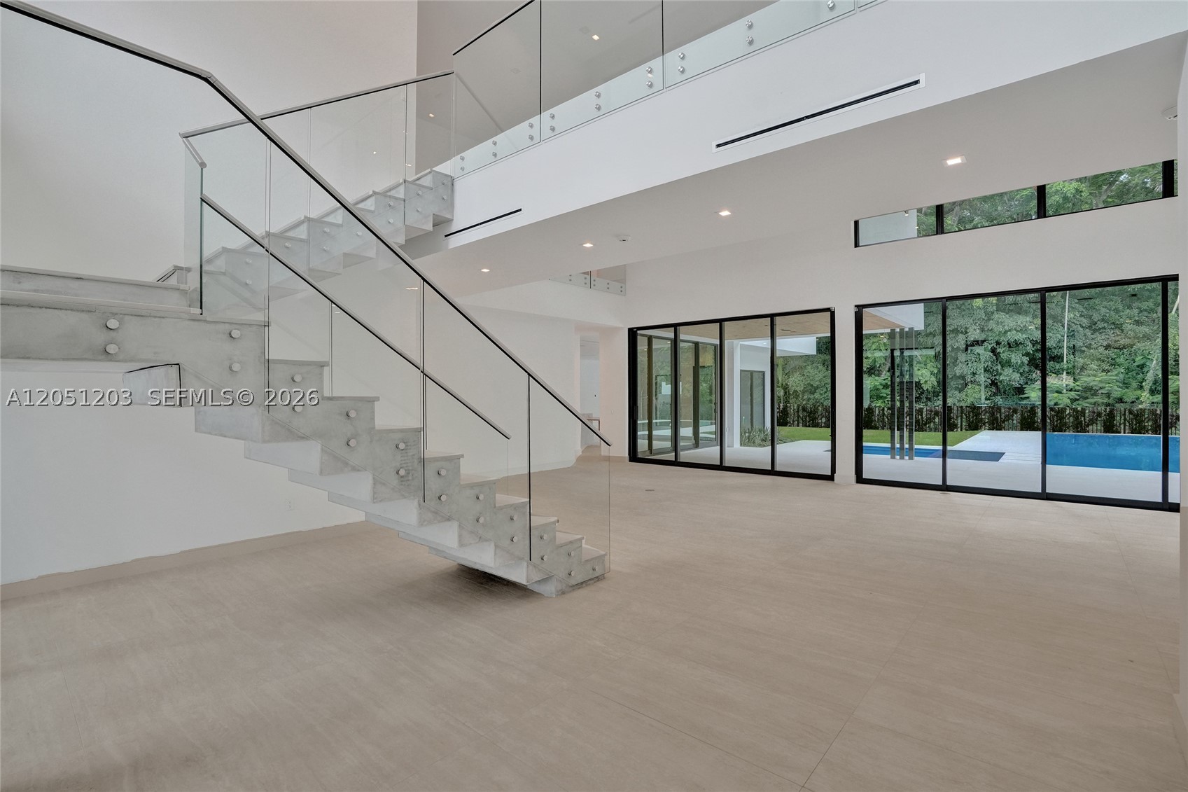 4640 Sunset Dr, Miami FL 33143