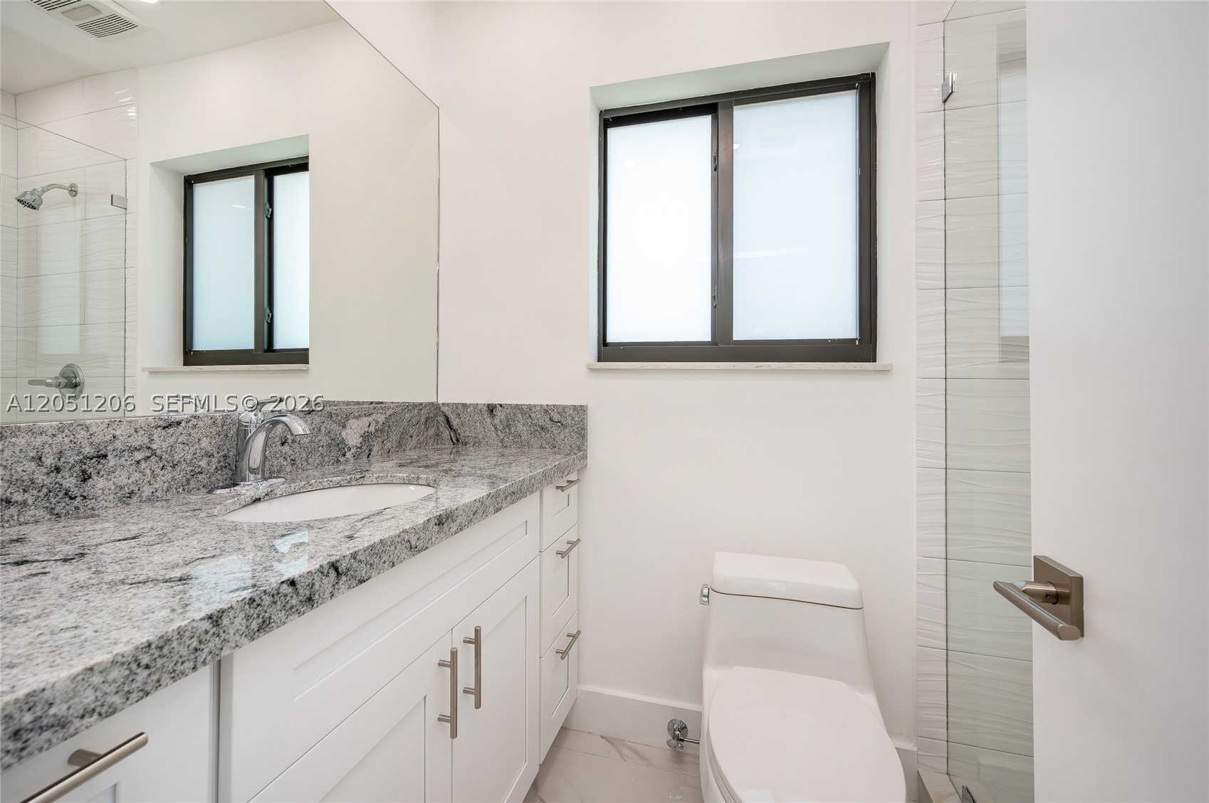1621 S Treasure Dr, North Bay Village FL 33141
