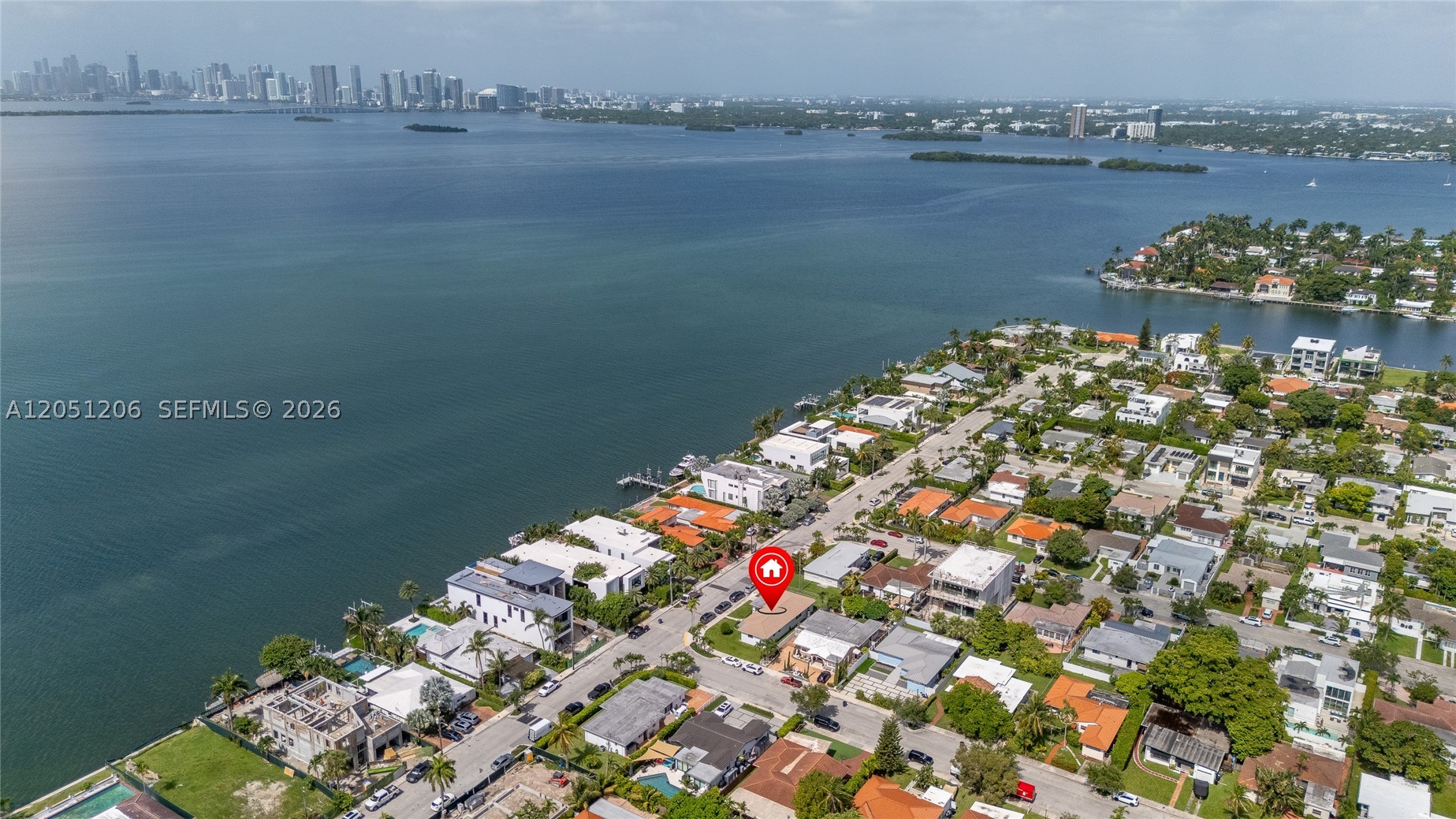 1621 S Treasure Dr, North Bay Village FL 33141
