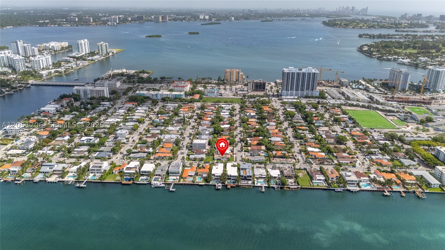 1621 S Treasure Dr, North Bay Village FL 33141