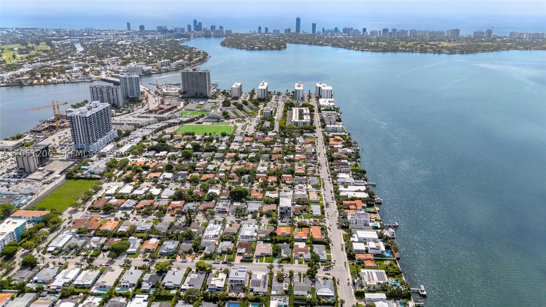 1621 S Treasure Dr, North Bay Village FL 33141
