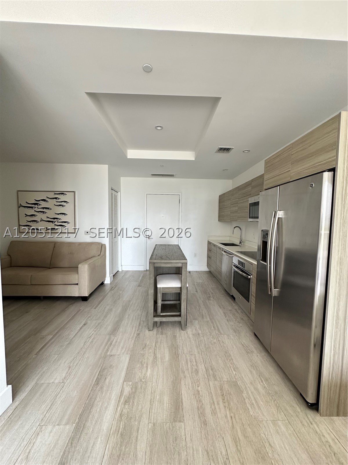 121 NE 34th St #L605, Miami FL 33137