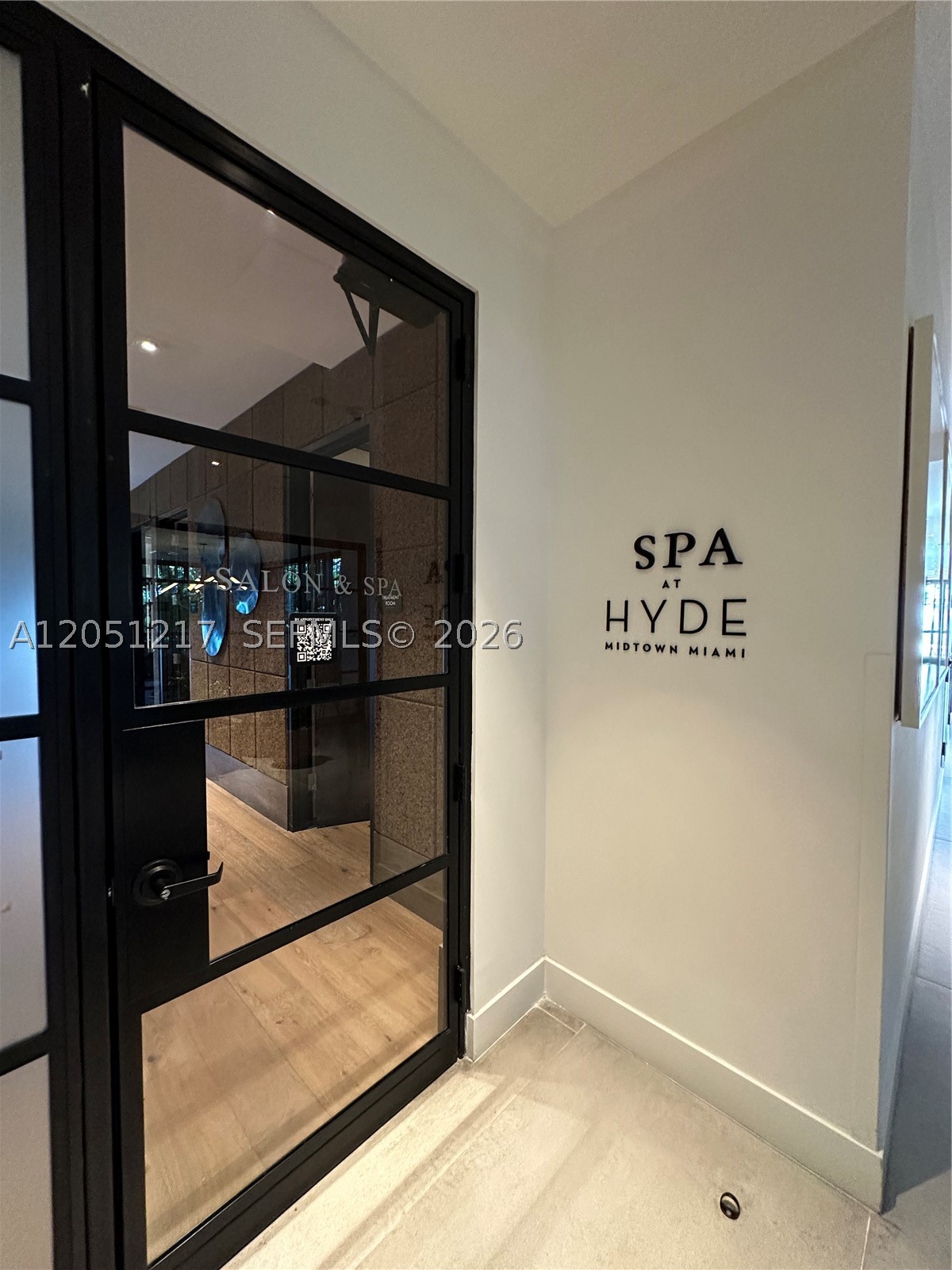 121 NE 34th St #L605, Miami FL 33137
