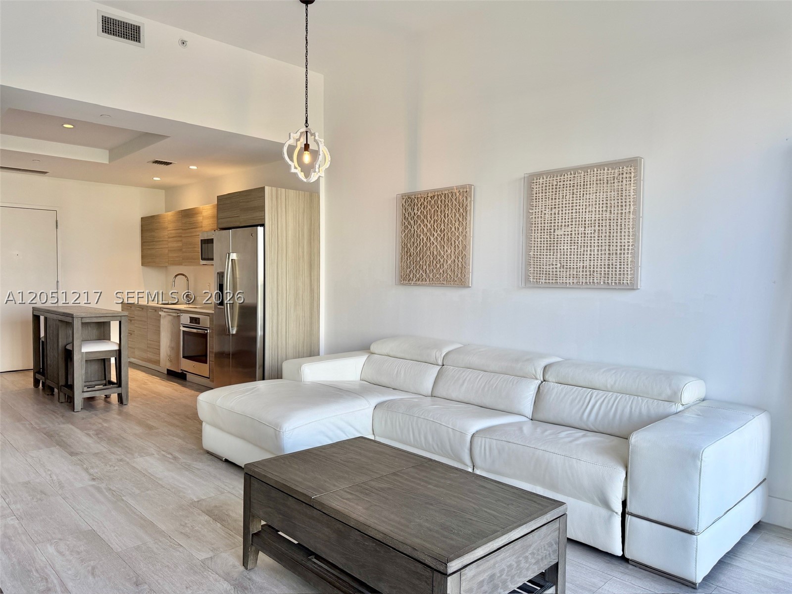 121 NE 34th St #L605, Miami FL 33137