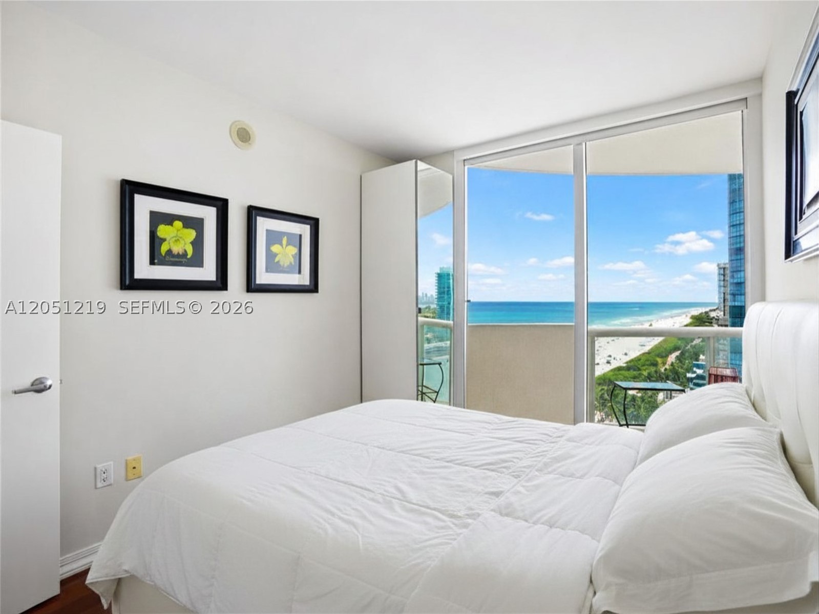 6365 Collins Ave #1705, Miami Beach FL 33141