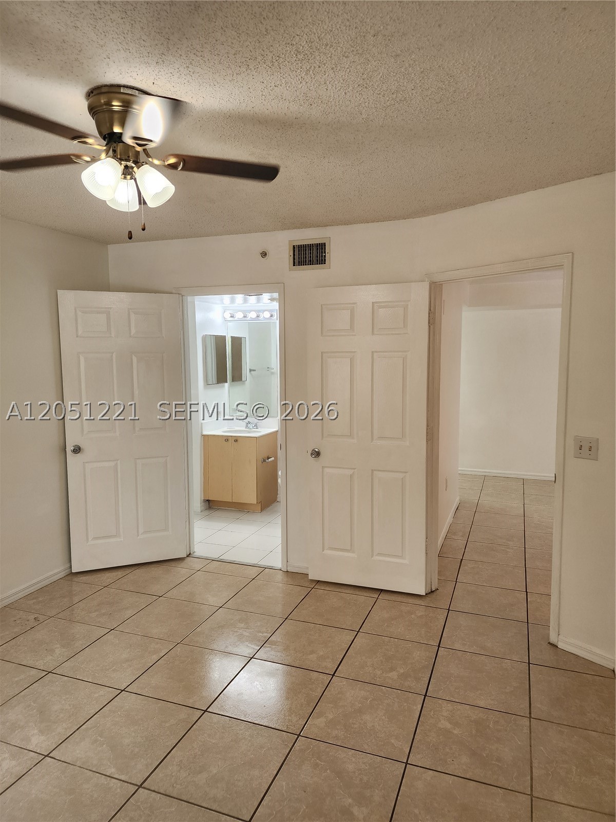 2433 CENTERGATE DR #203, Miramar FL 33025