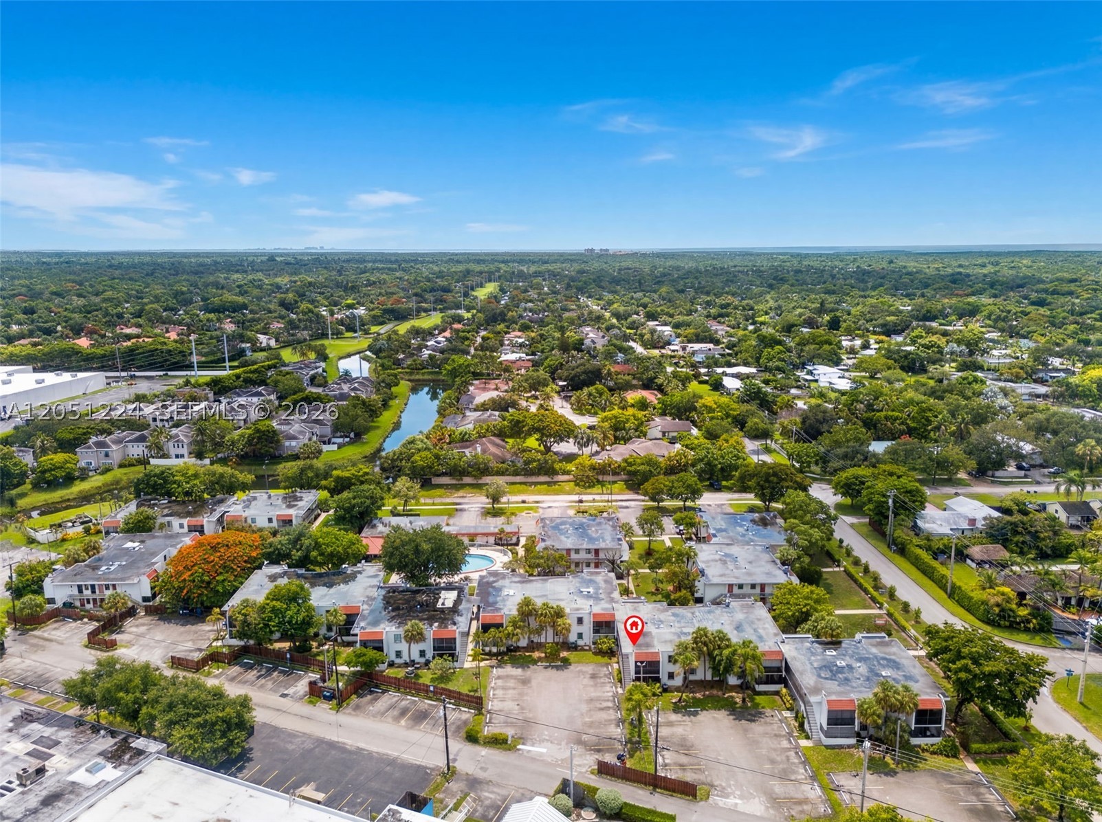 8701 SW 141st St #L6, Palmetto Bay FL 33176
