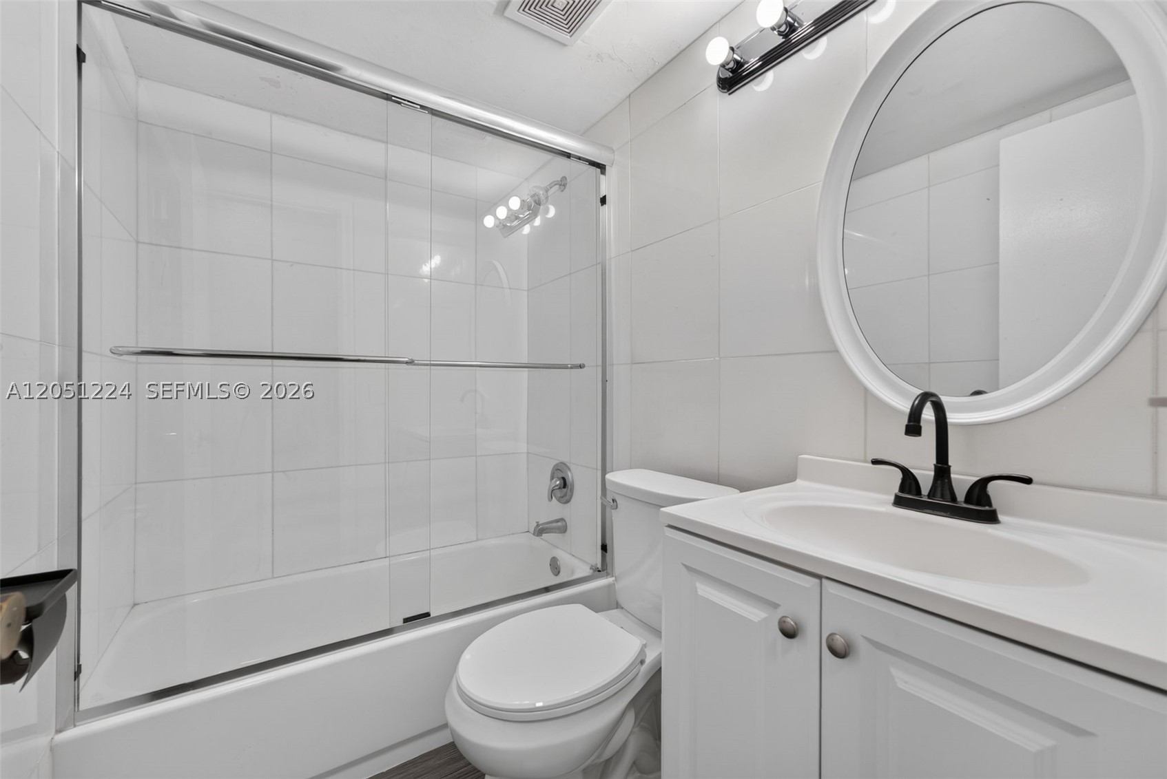 8701 SW 141st St #L6, Palmetto Bay FL 33176