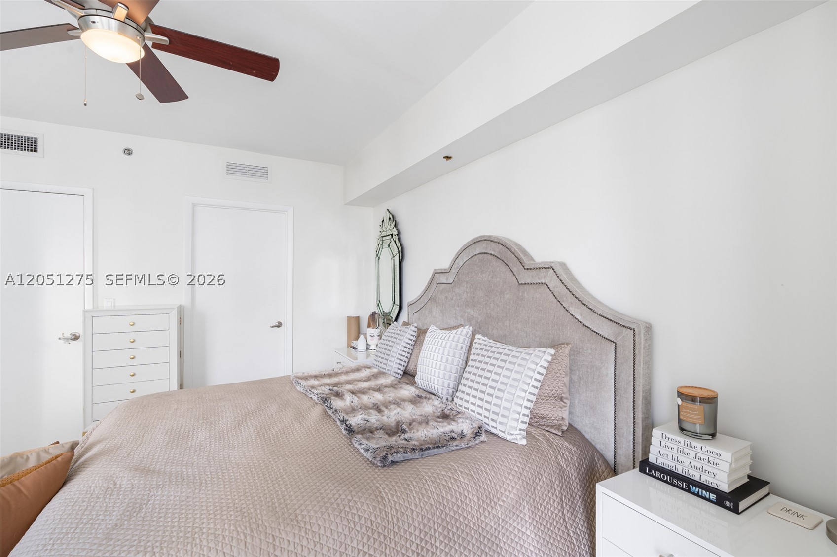 475 Brickell Ave #3111, Miami FL 33131