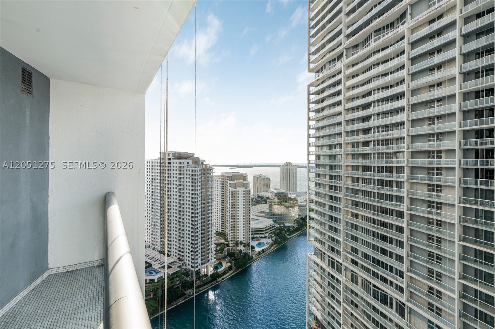 475 Brickell Ave #3111, Miami FL 33131