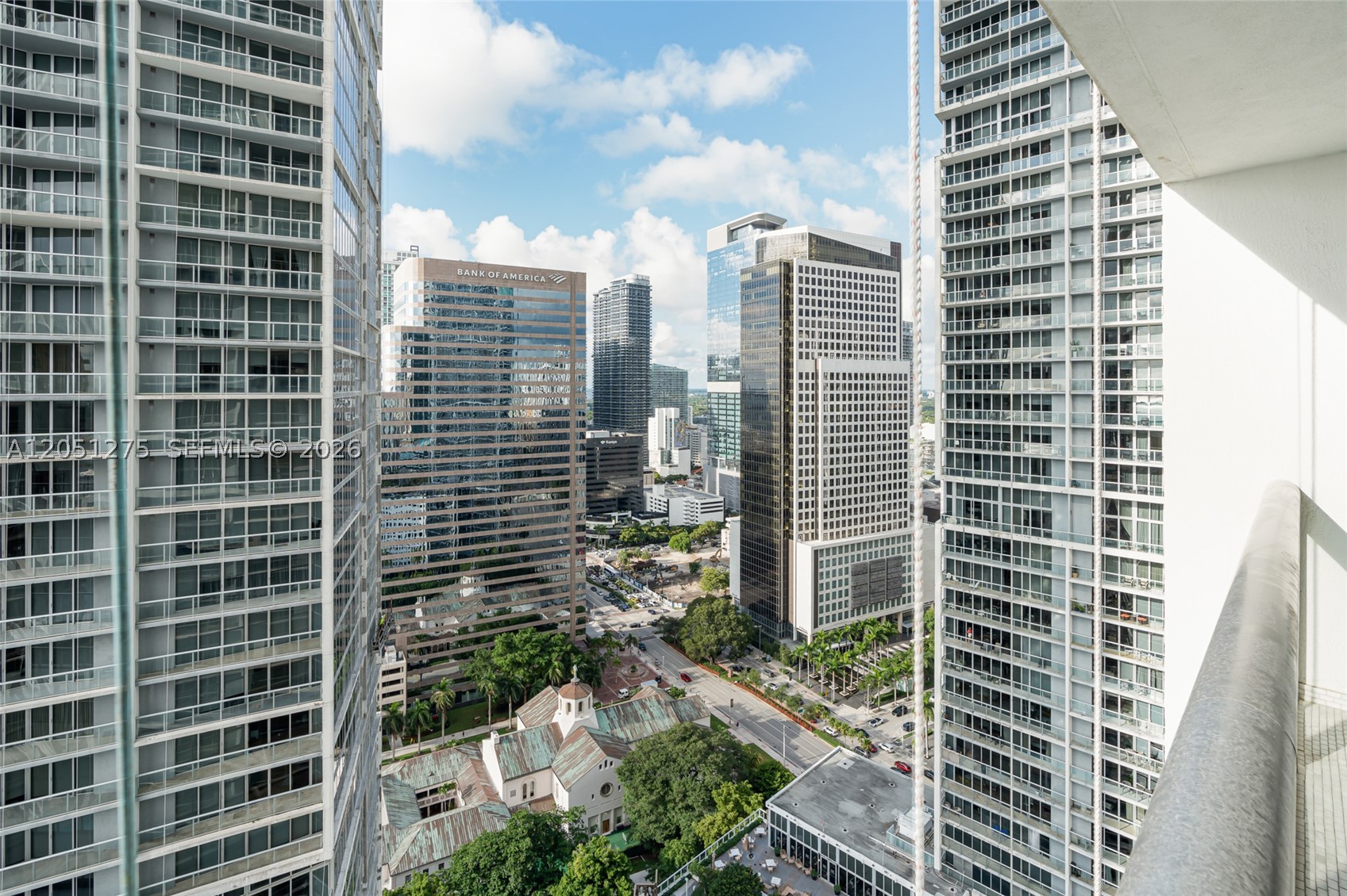 475 Brickell Ave #3111, Miami FL 33131