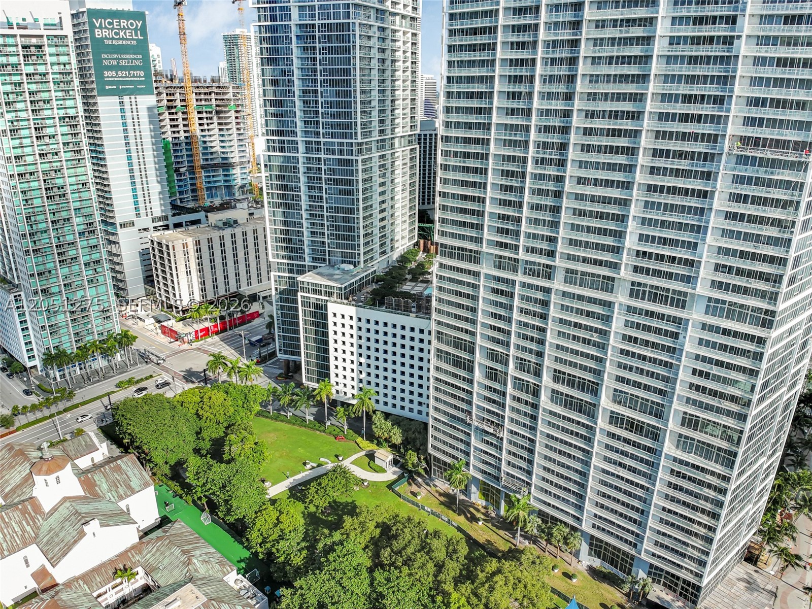 475 Brickell Ave #3111, Miami FL 33131