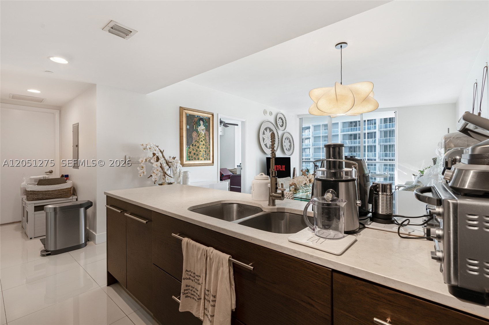 475 Brickell Ave #3111, Miami FL 33131