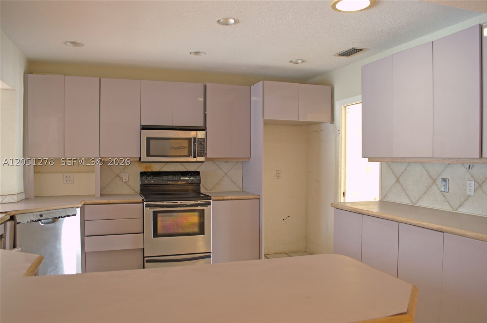 2811 NE 57th St, Fort Lauderdale FL 33308