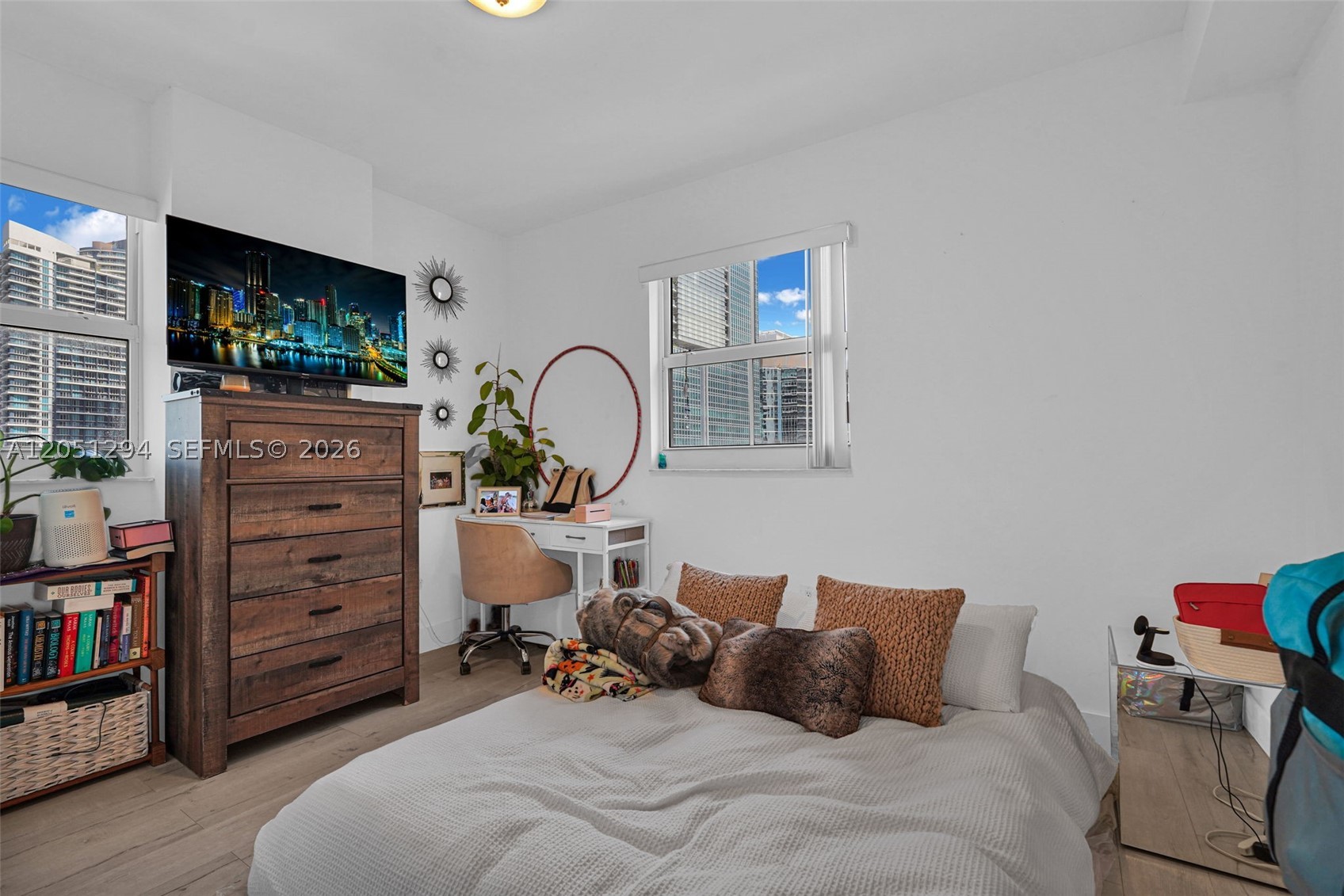 185 SE 14th Ter #2810, Miami FL 33131