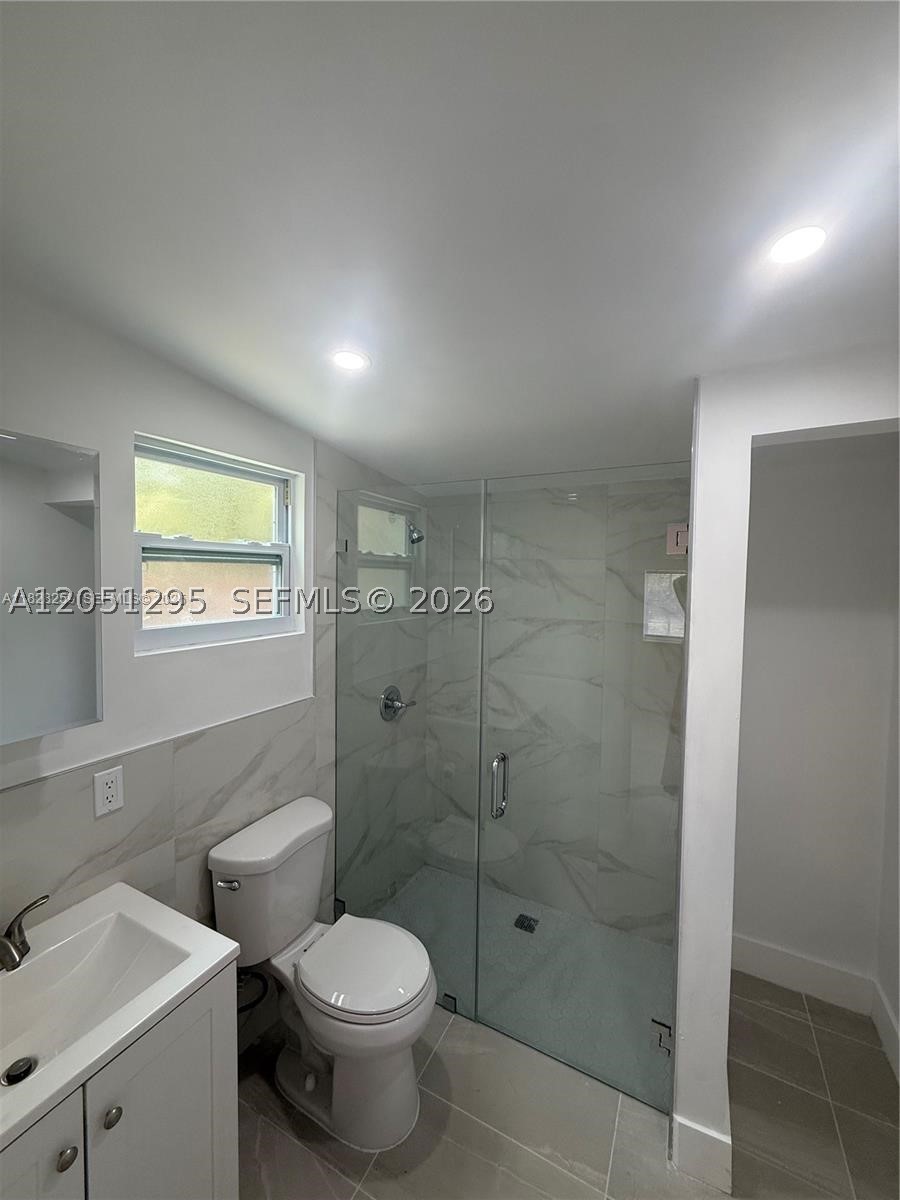 6765 SW 34th St #1, Miami FL 33155