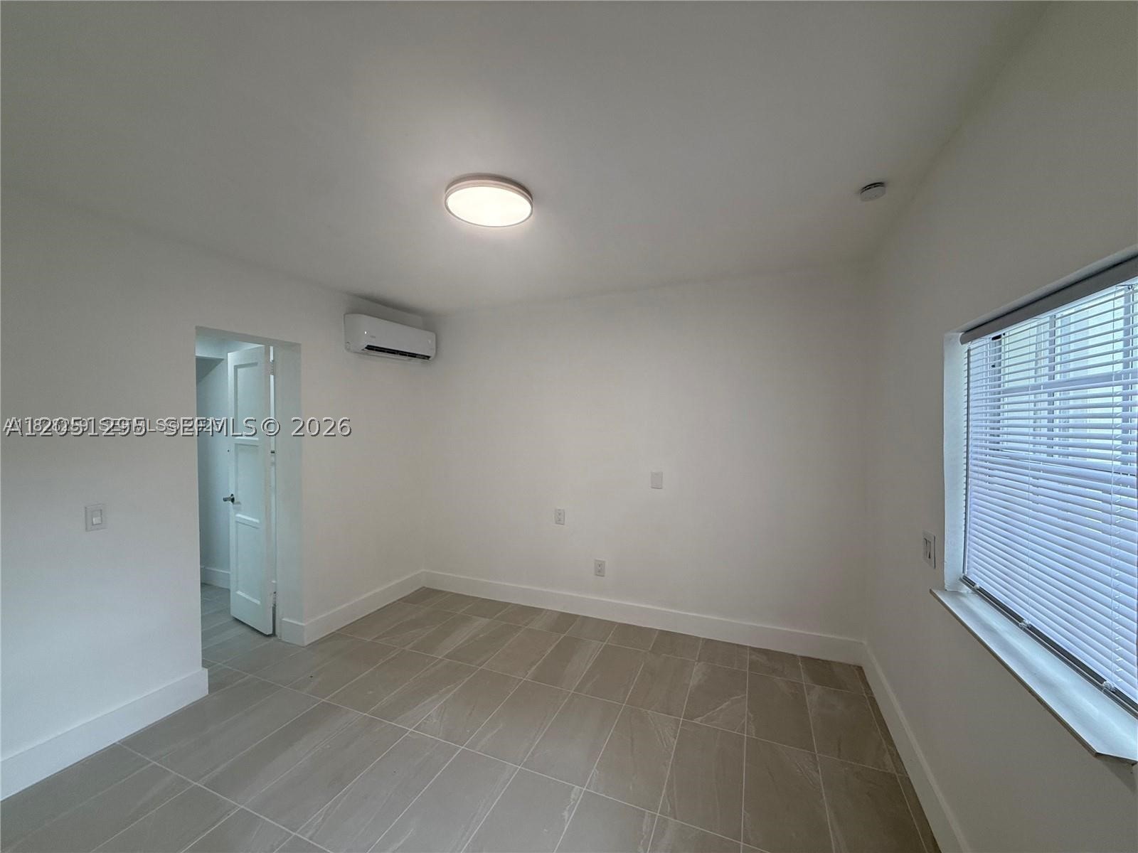 6765 SW 34th St #1, Miami FL 33155