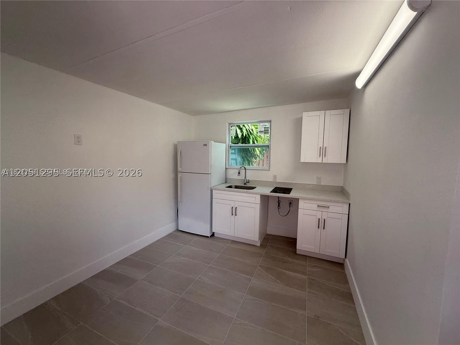 6765 SW 34th St #1, Miami FL 33155