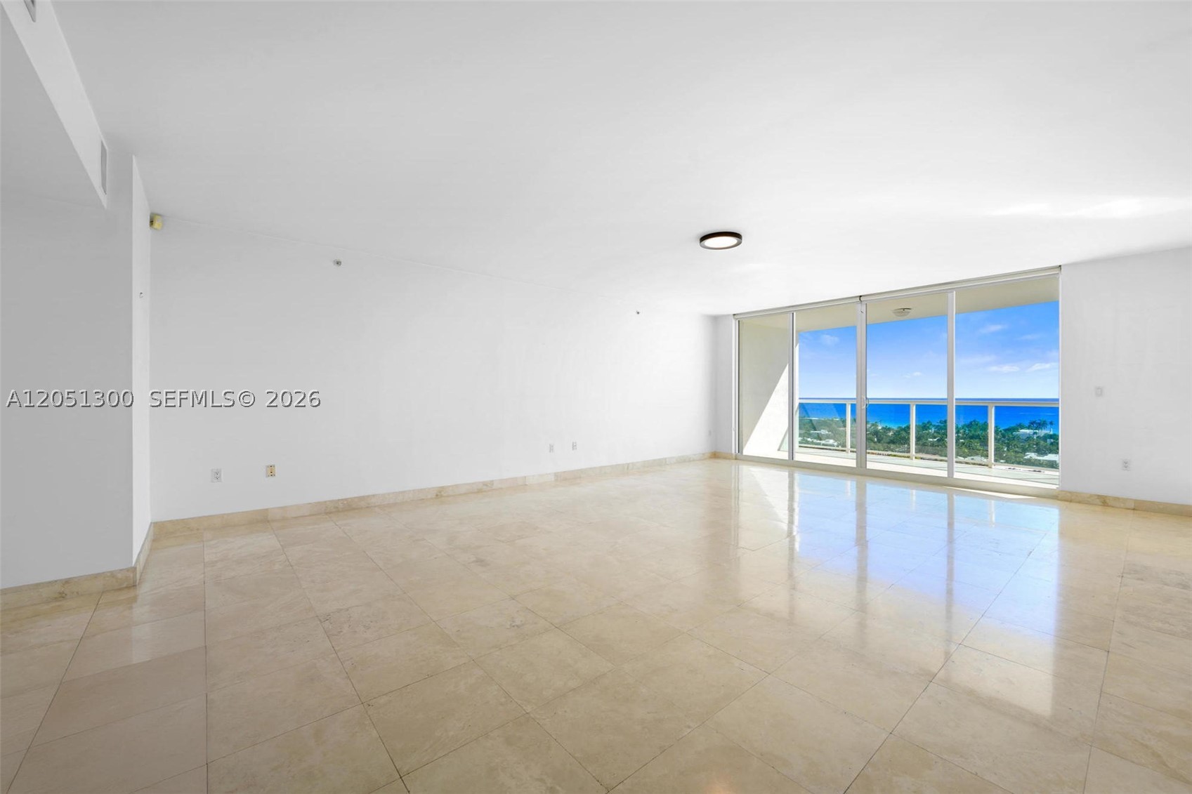 20201 E Country Club Dr #1502, Aventura FL 33180