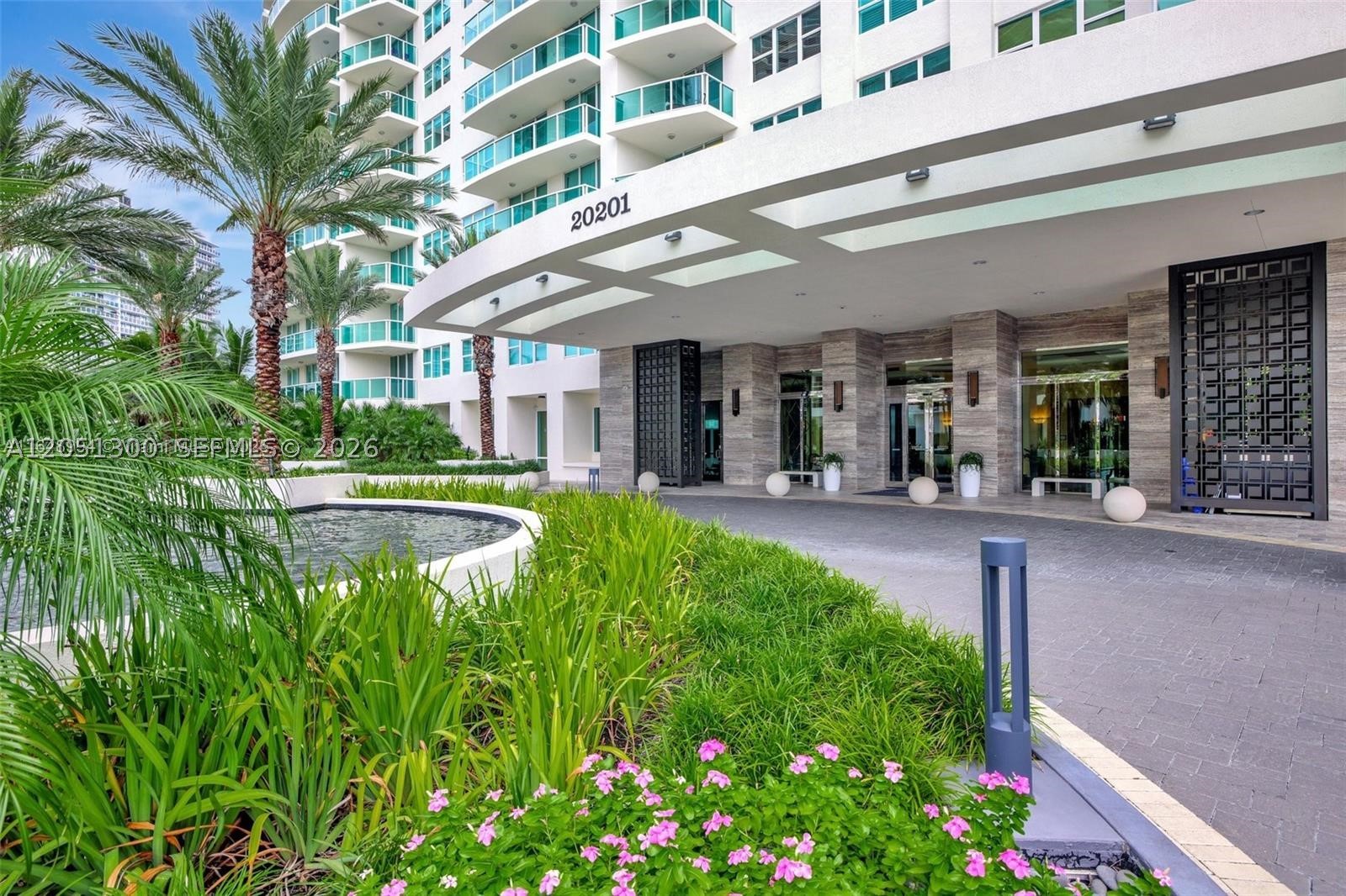 20201 E Country Club Dr #1502, Aventura FL 33180