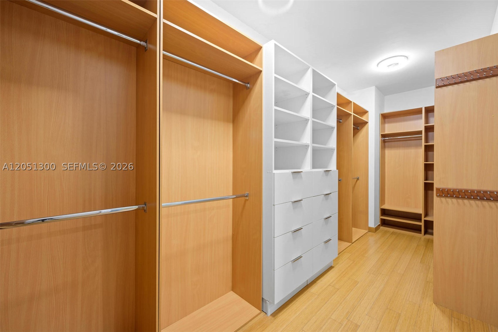20201 E Country Club Dr #1502, Aventura FL 33180