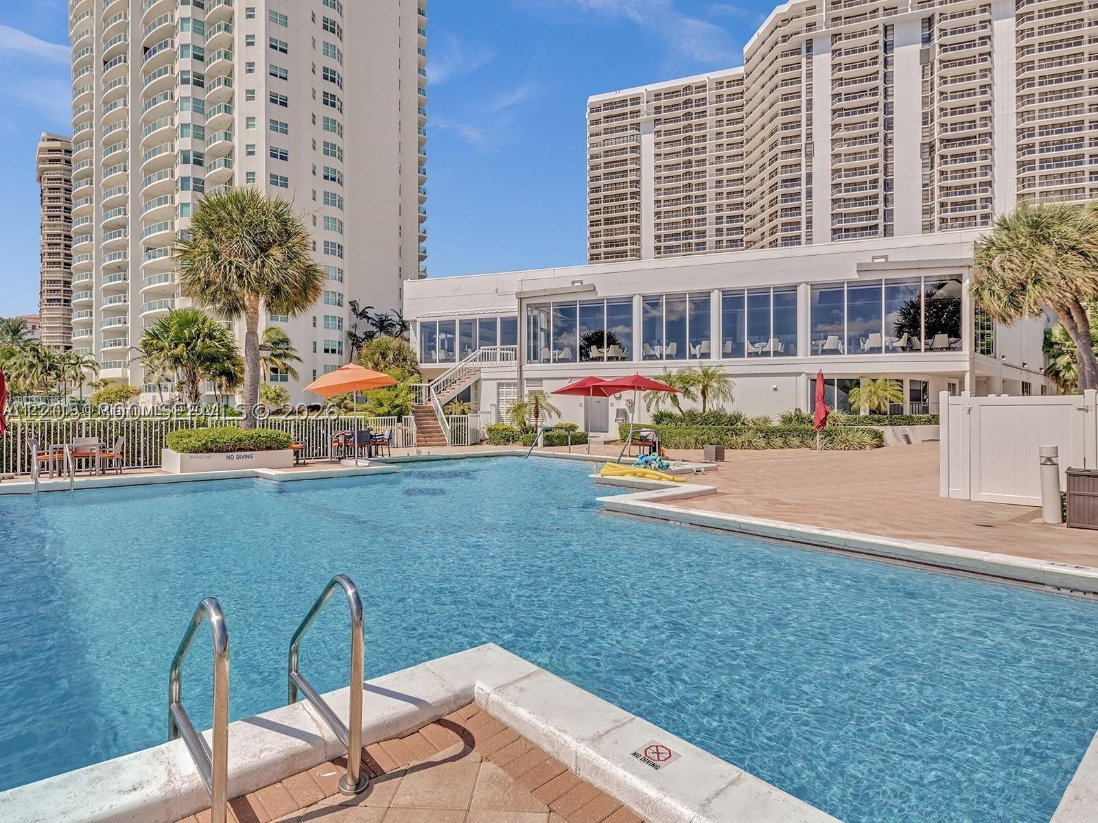 20201 E Country Club Dr #1502, Aventura FL 33180