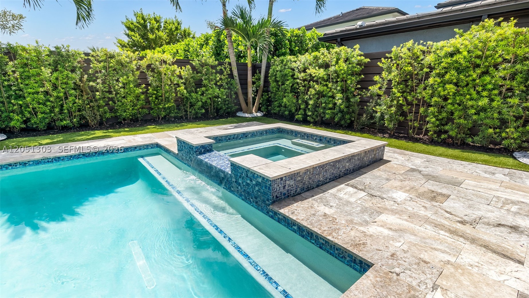 8900 NW 161st Ter, Miami Lakes FL 33018