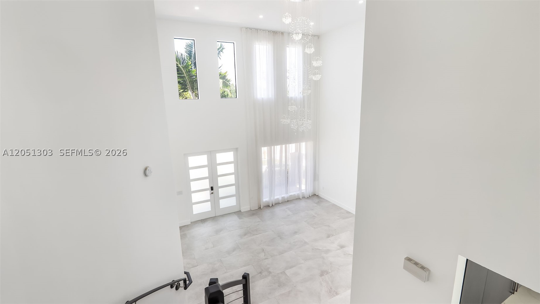 8900 NW 161st Ter, Miami Lakes FL 33018