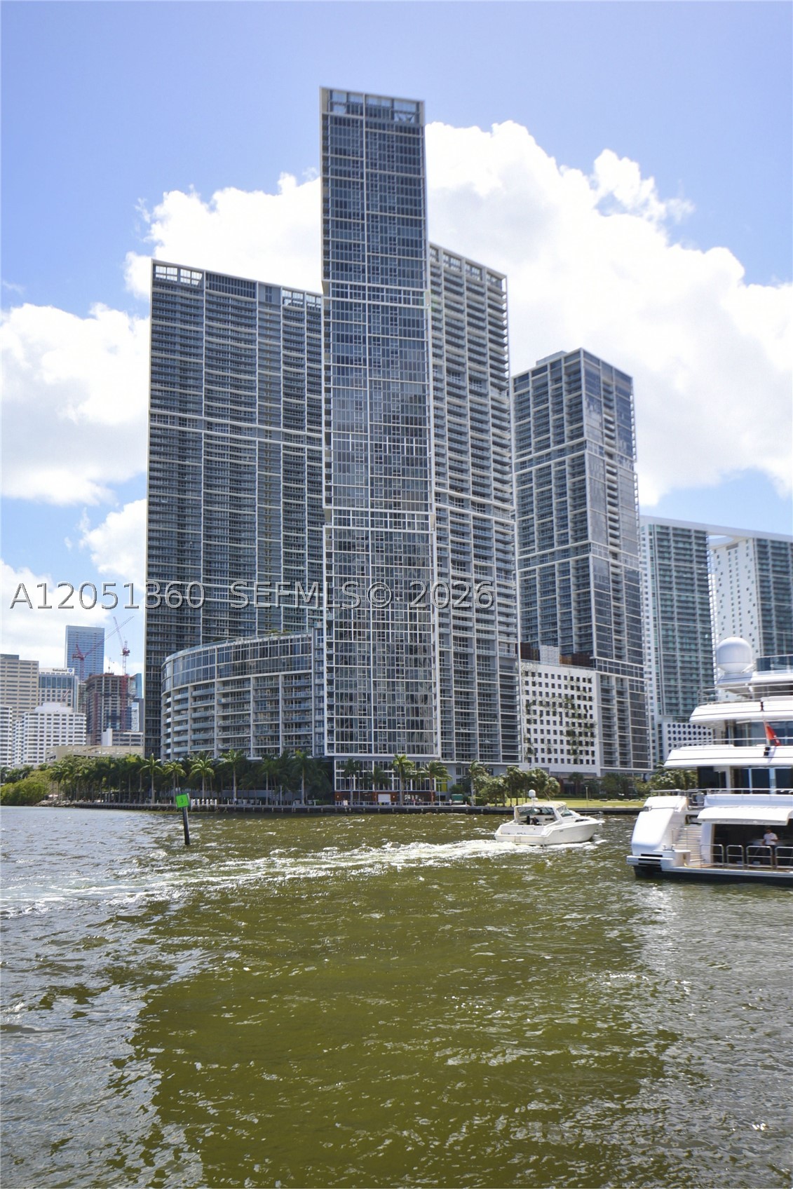 465 BRICKELL AVENUE #3205, Miami FL 33131