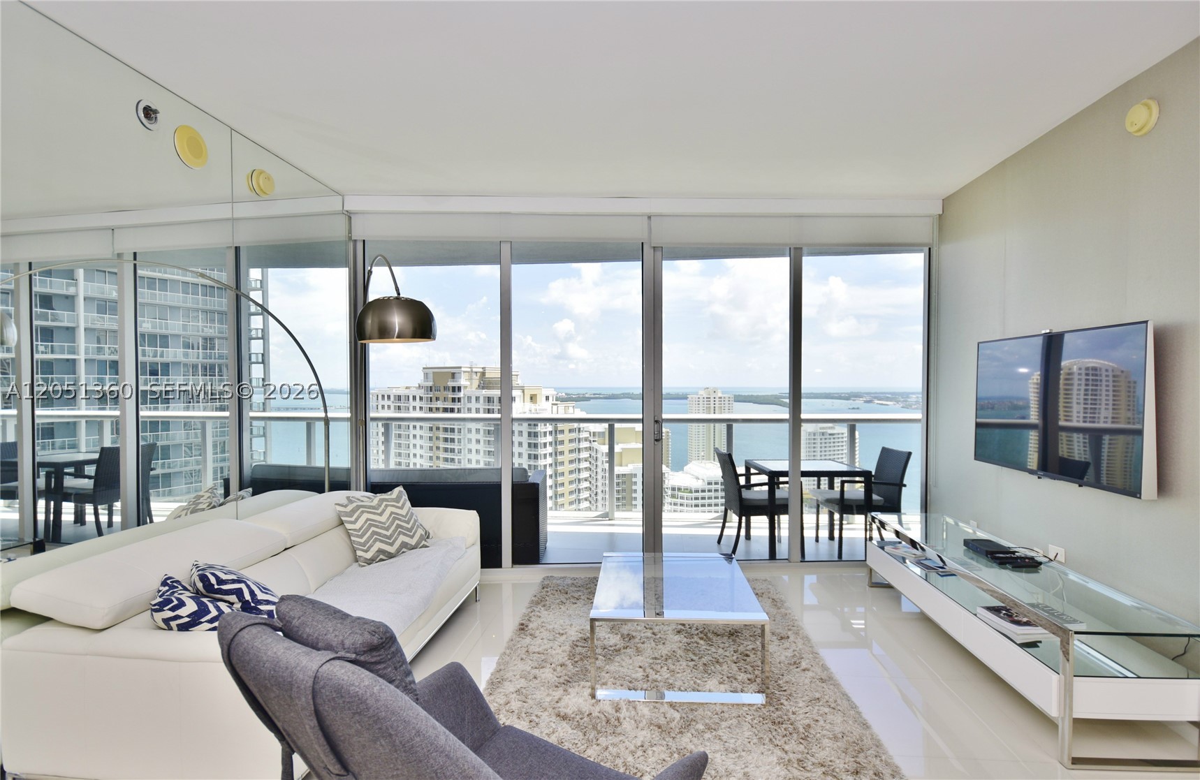 465 BRICKELL AVENUE #3205, Miami FL 33131