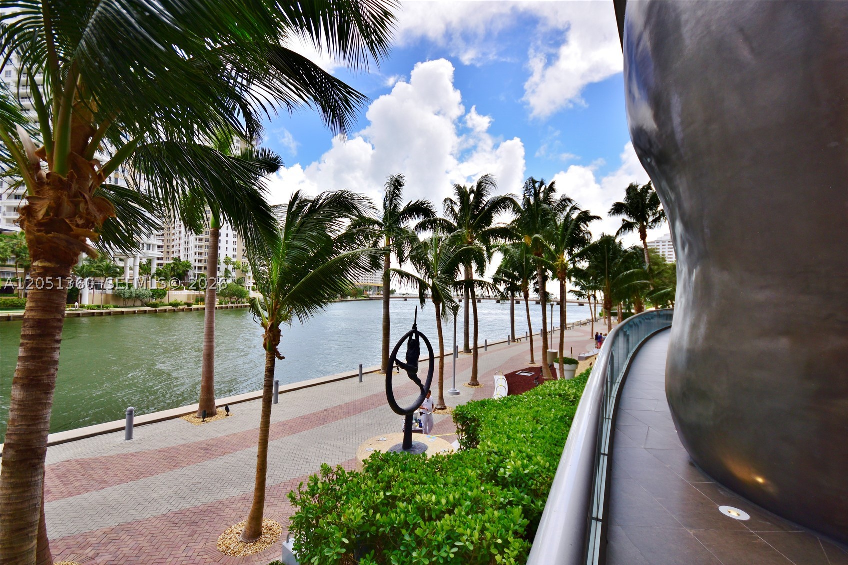 465 BRICKELL AVENUE #3205, Miami FL 33131