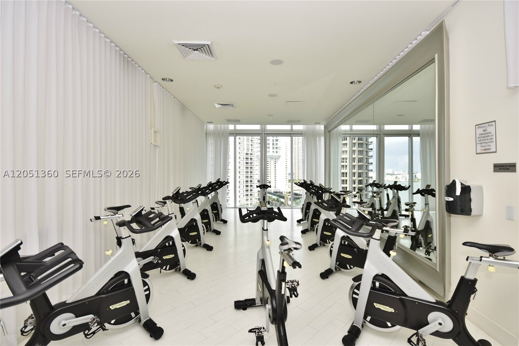 465 BRICKELL AVENUE #3205, Miami FL 33131