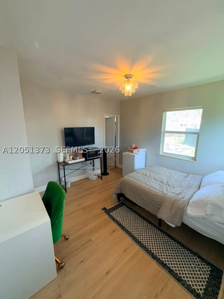201 Flagler Dr #201, Miami Springs FL 33166