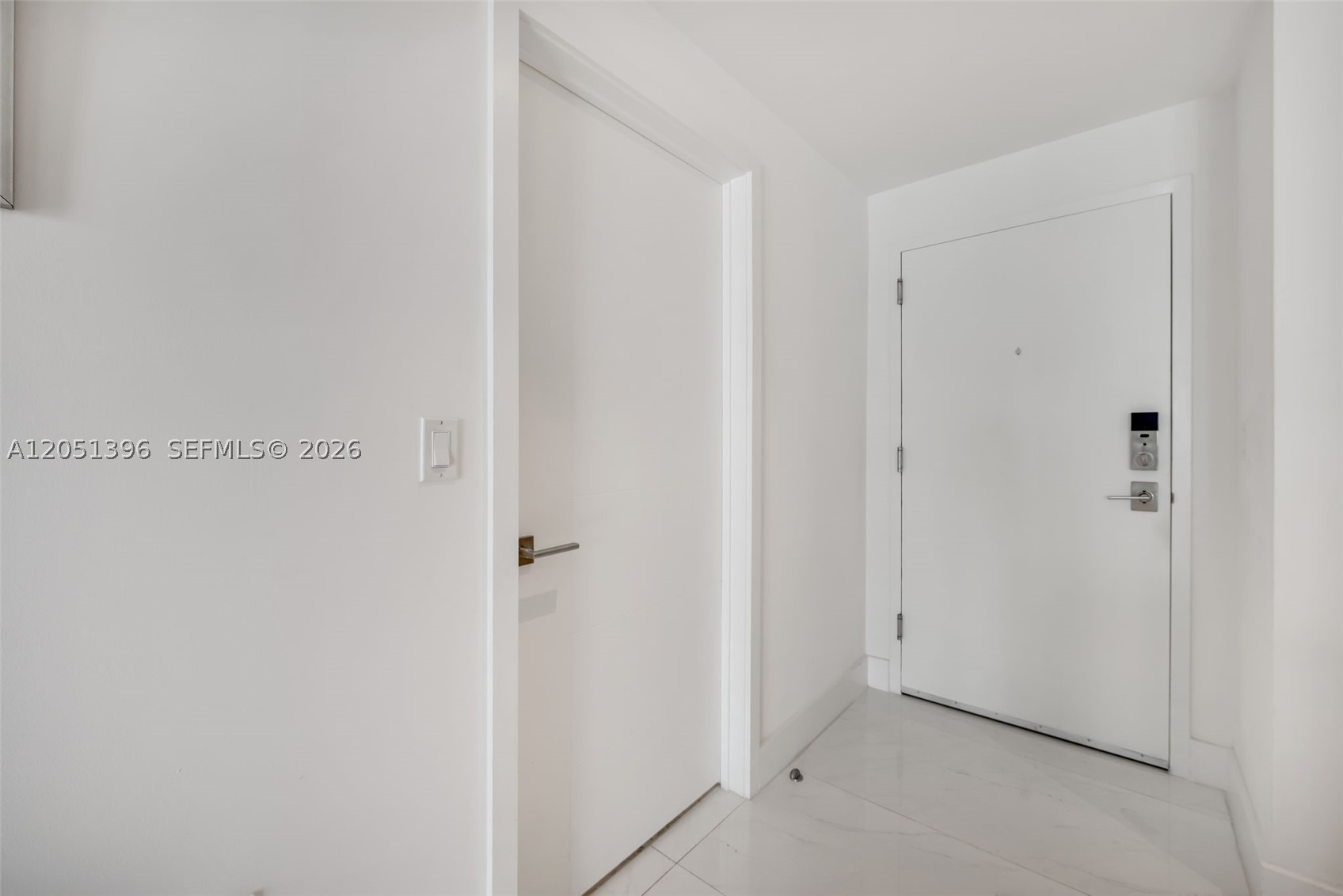 301 Altara Ave #824, Coral Gables FL 33146