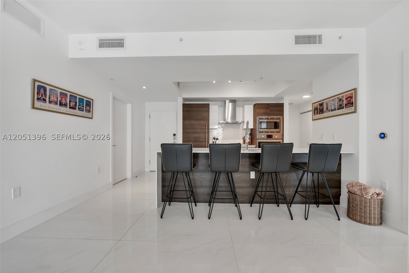 301 Altara Ave #824, Coral Gables FL 33146