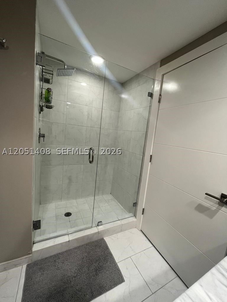 951 Brickell Ave #1706, Miami FL 33131