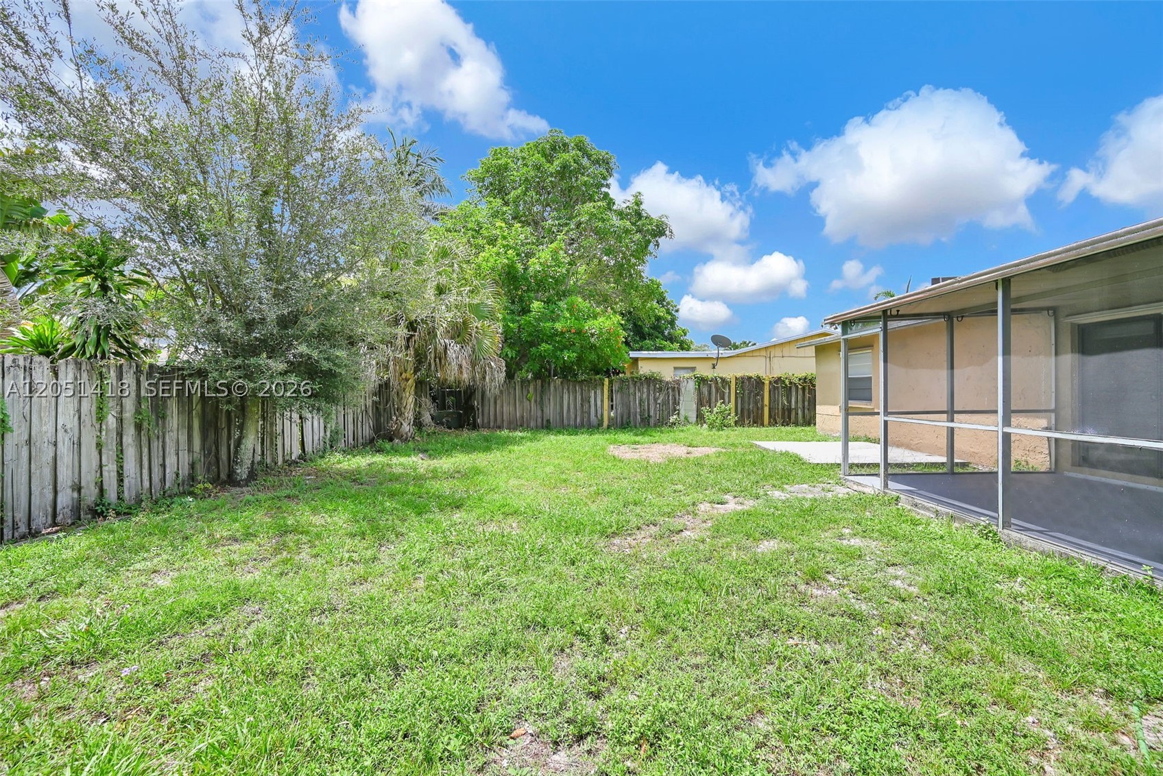 304 SW 77th Ter, North Lauderdale FL 33068