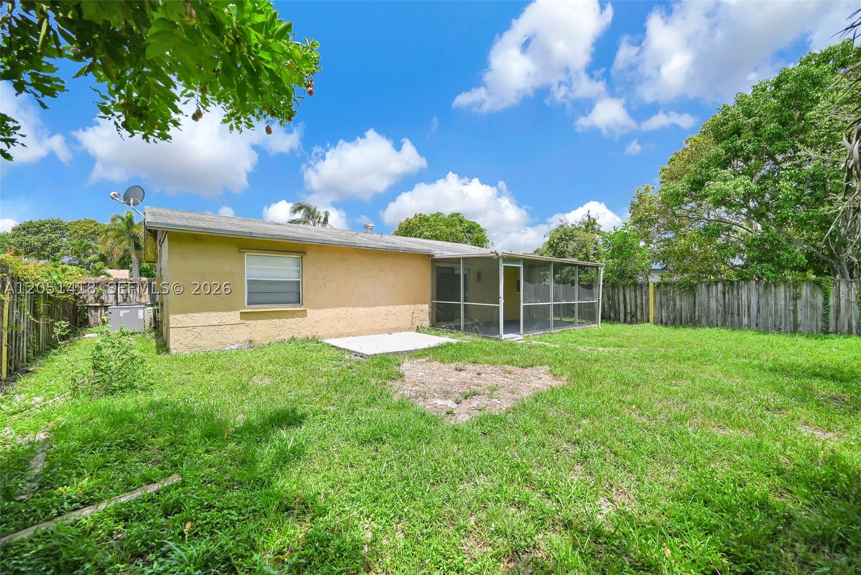 304 SW 77th Ter, North Lauderdale FL 33068