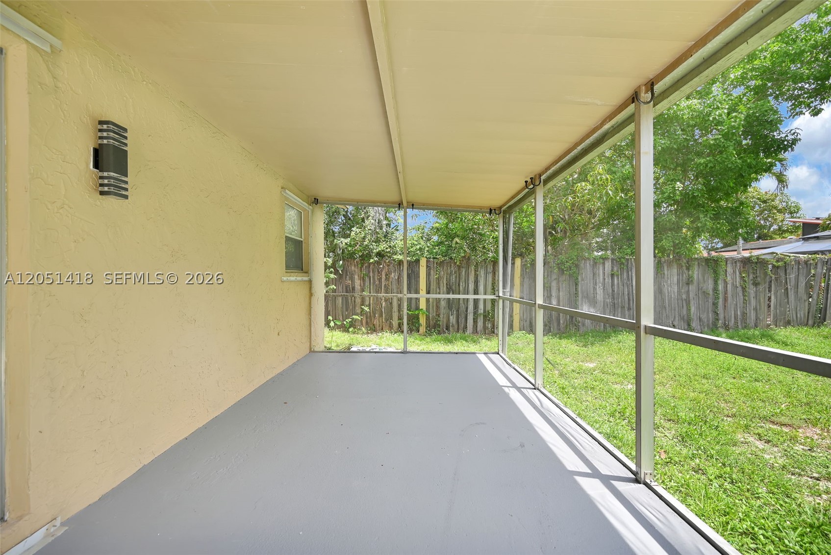 304 SW 77th Ter, North Lauderdale FL 33068