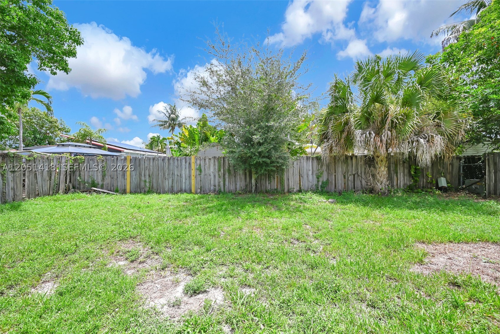 304 SW 77th Ter, North Lauderdale FL 33068