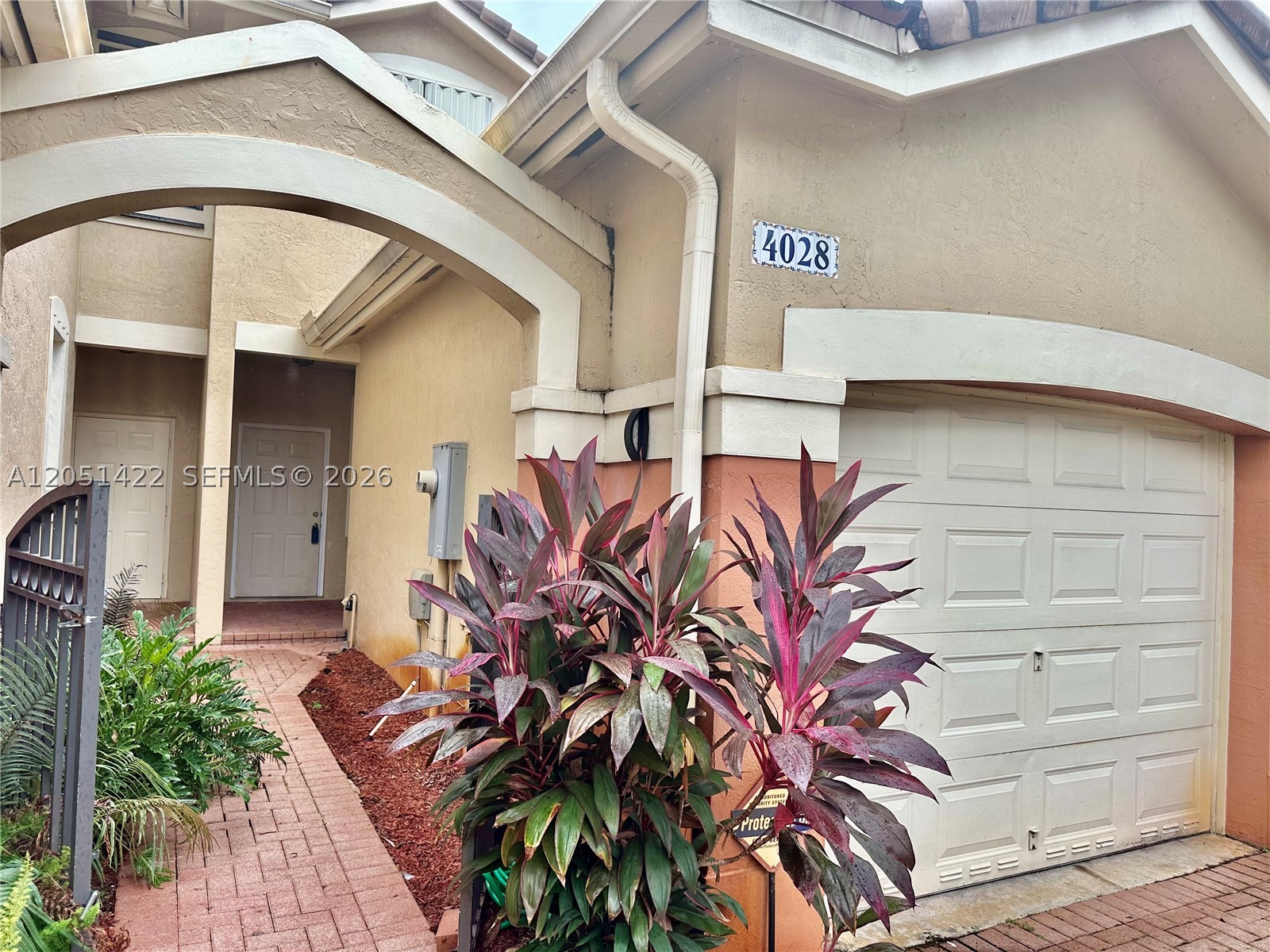 Weston FL 33332 - A12051422