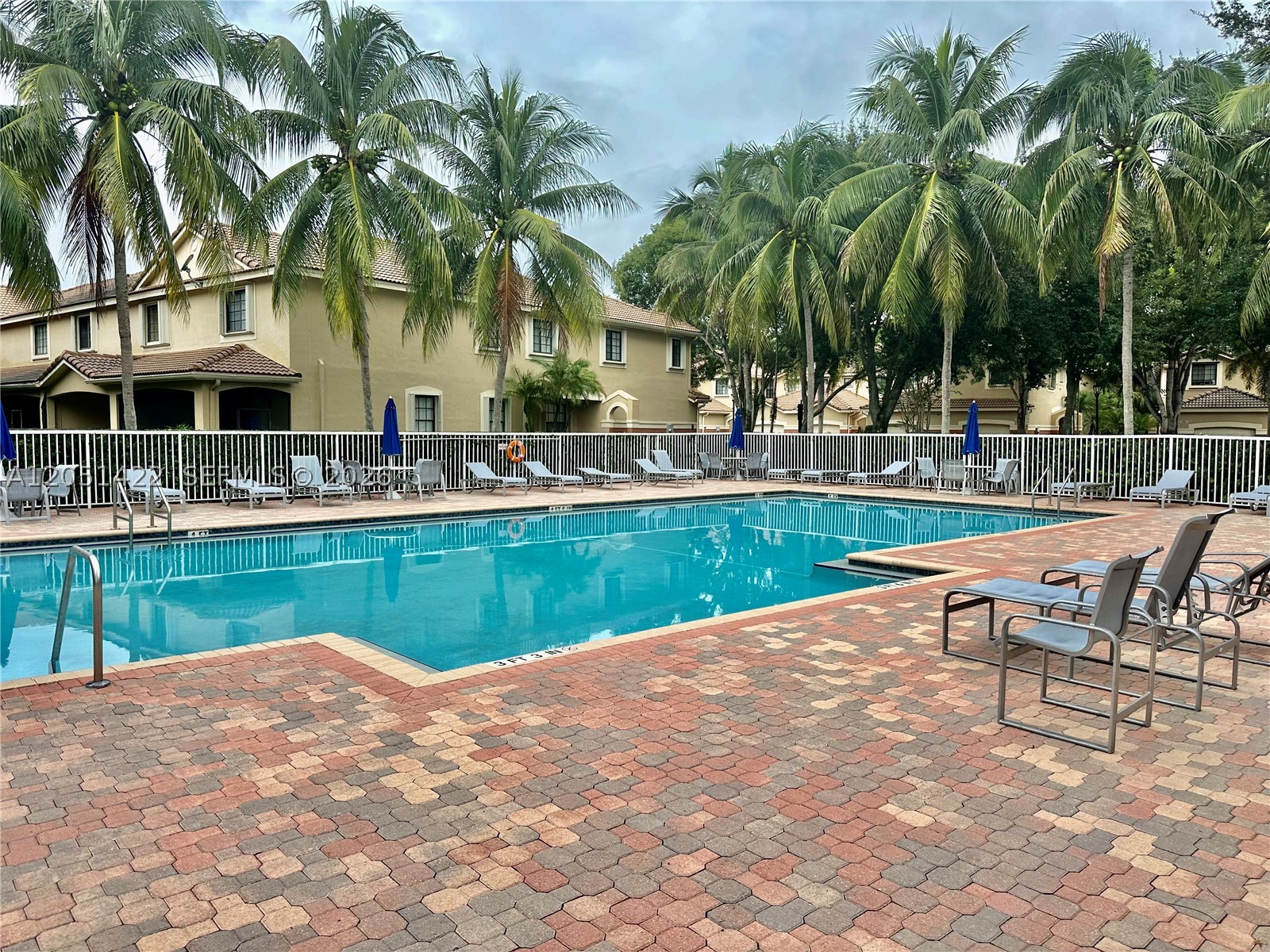 Weston FL 33332 - A12051422