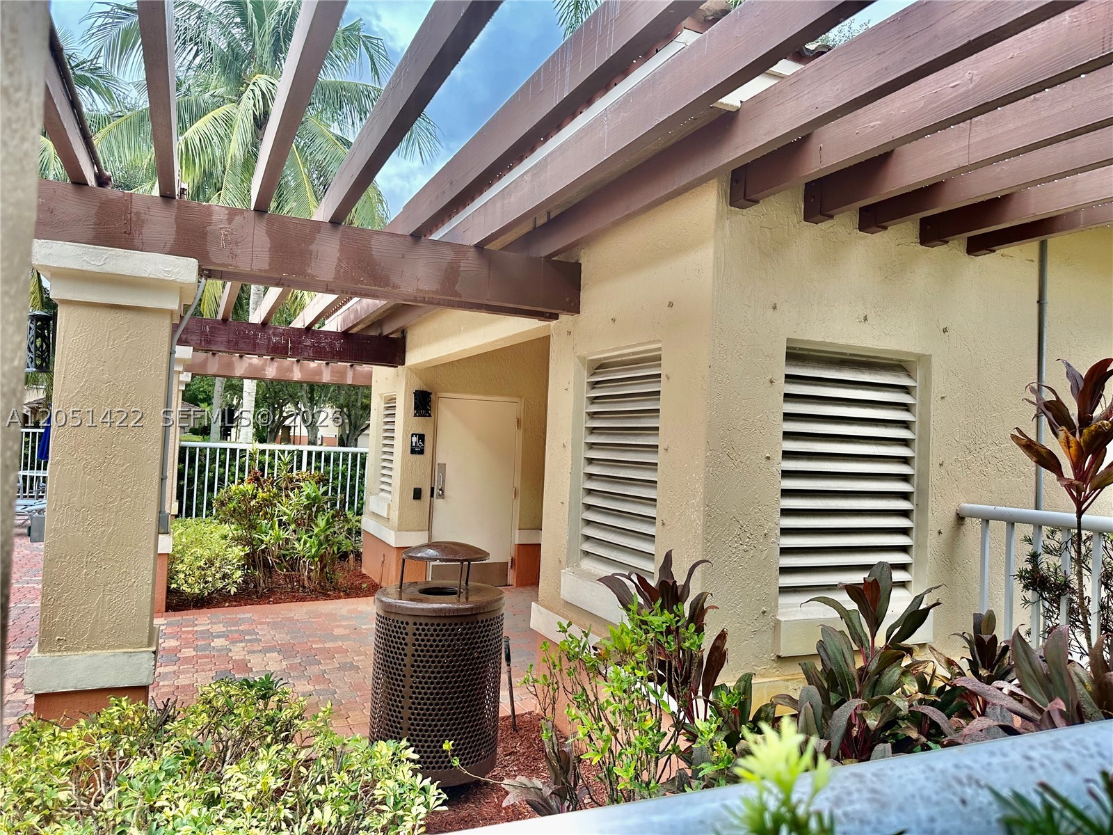 Weston FL 33332 - A12051422