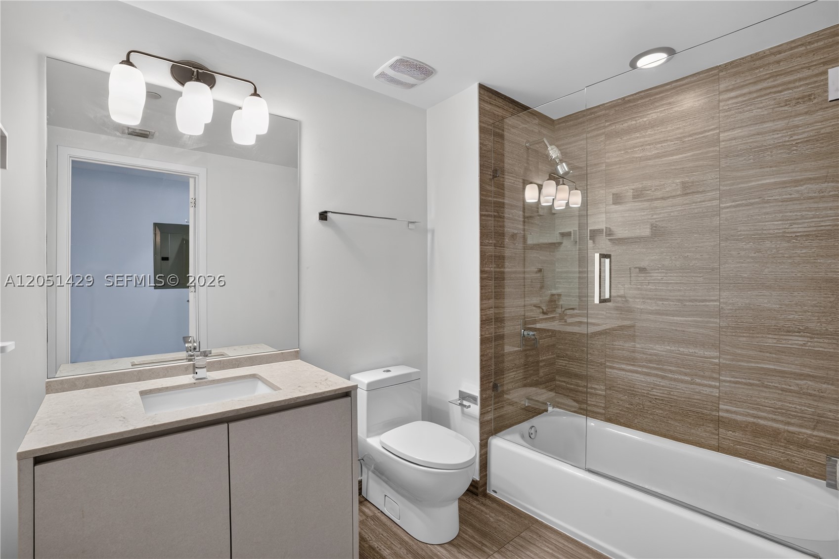 1010 Brickell Ave #3510, Miami FL 33131