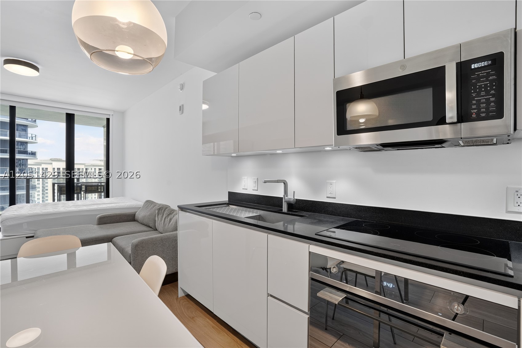 1010 Brickell Ave #3510, Miami FL 33131