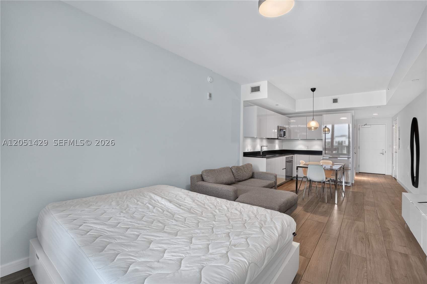 1010 Brickell Ave #3510, Miami FL 33131