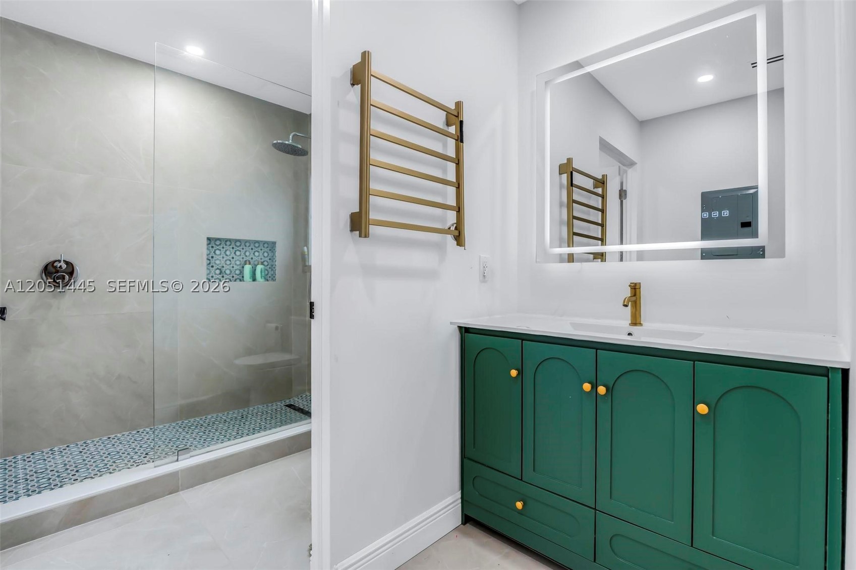 1636 SW 9th St, Miami FL 33135